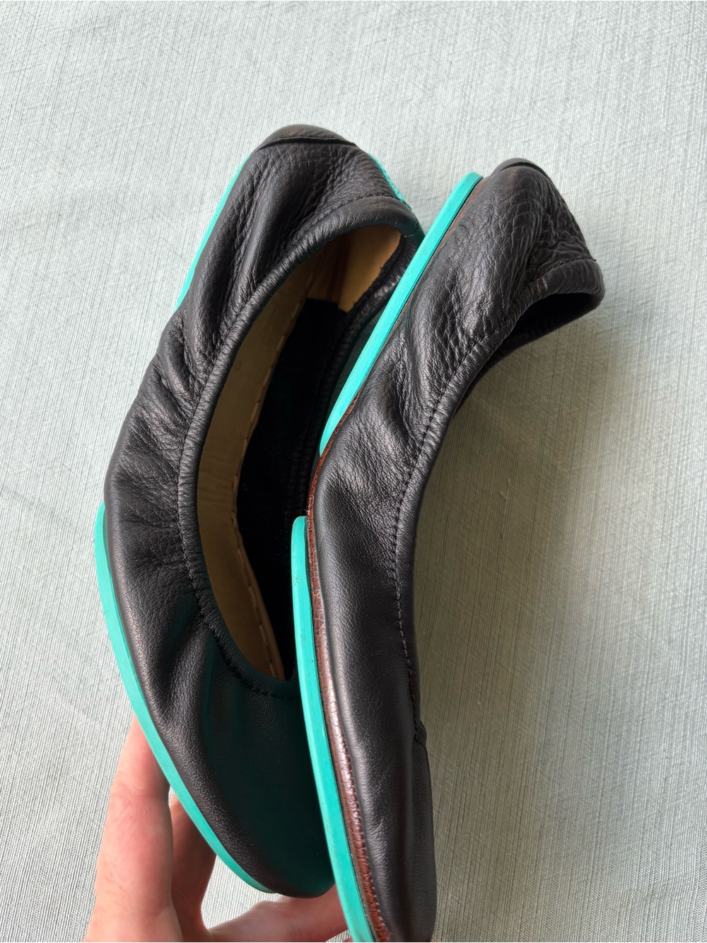 Tieks Black Leather Ballet Flats Size 9 with Teal bottom - Picture 10 of 10